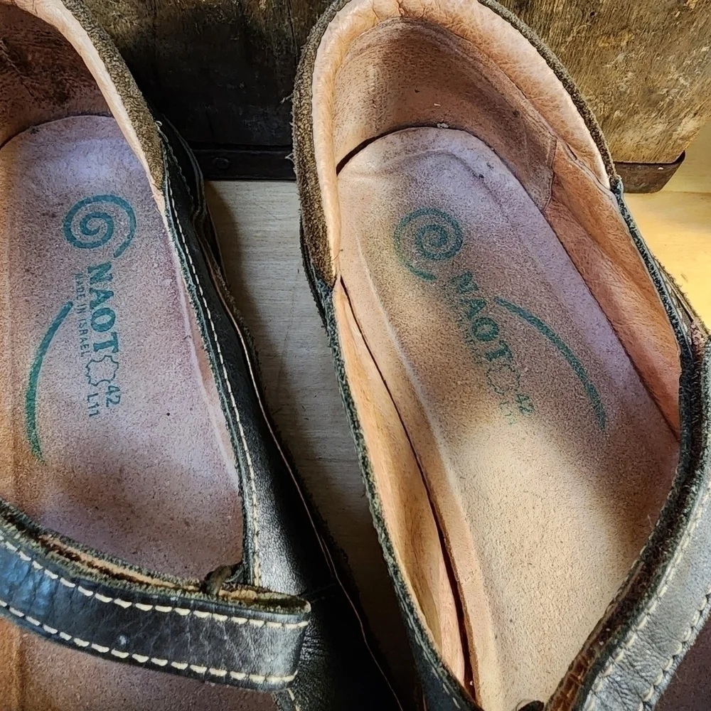 NAOT Womens Matai MaryJane Loafers Size 11 Leather Navy Blue Brown Cork Footbed